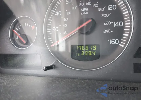 2006 Volvo S60 2.5T z USA, uszkodzony, nr VIN YV1RS592X62505215